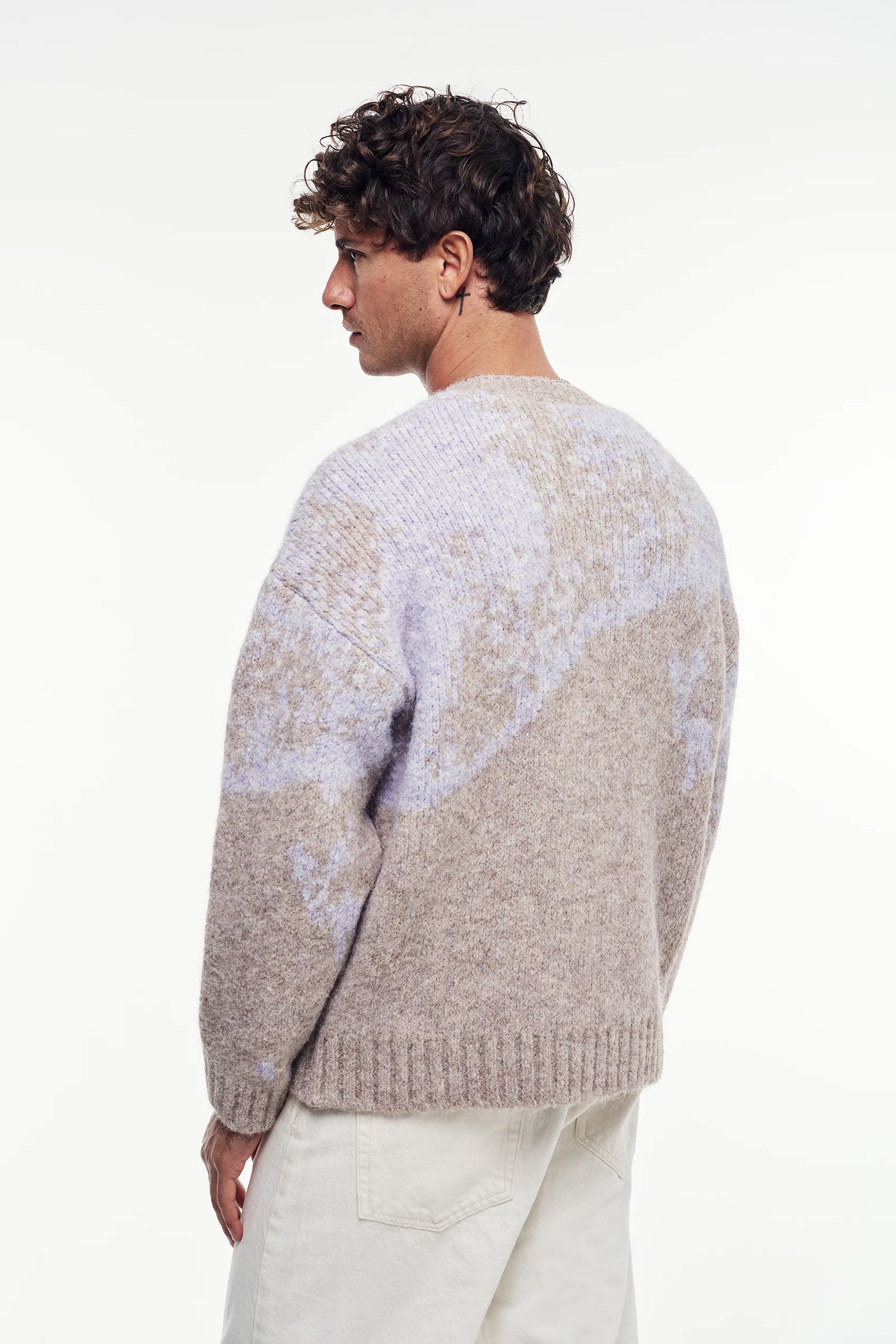 Soft Dokulu Oversize Kazak - Görsel 4