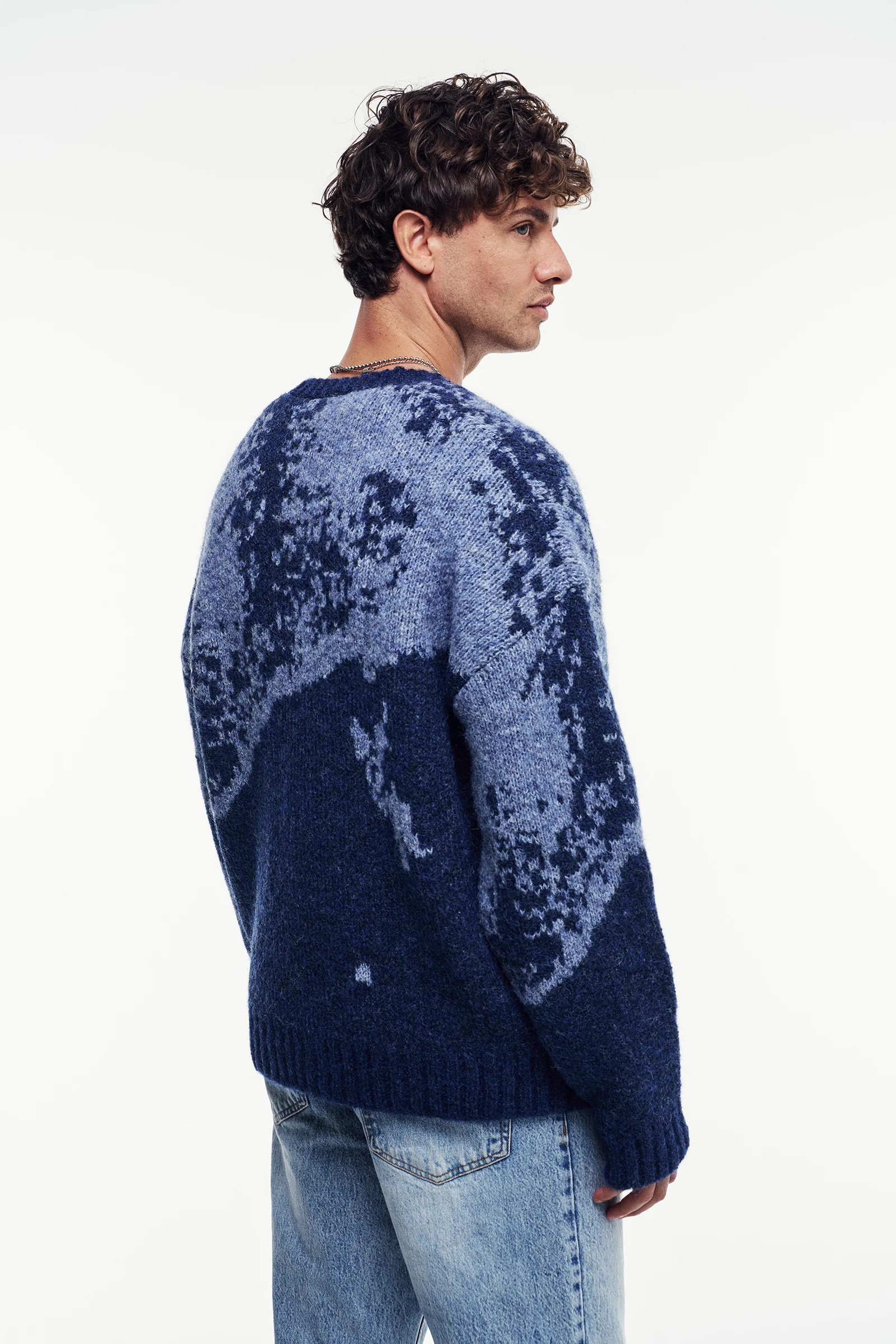 V Yaka Yumuşak Dokulu Oversize Hırka - Görsel 4