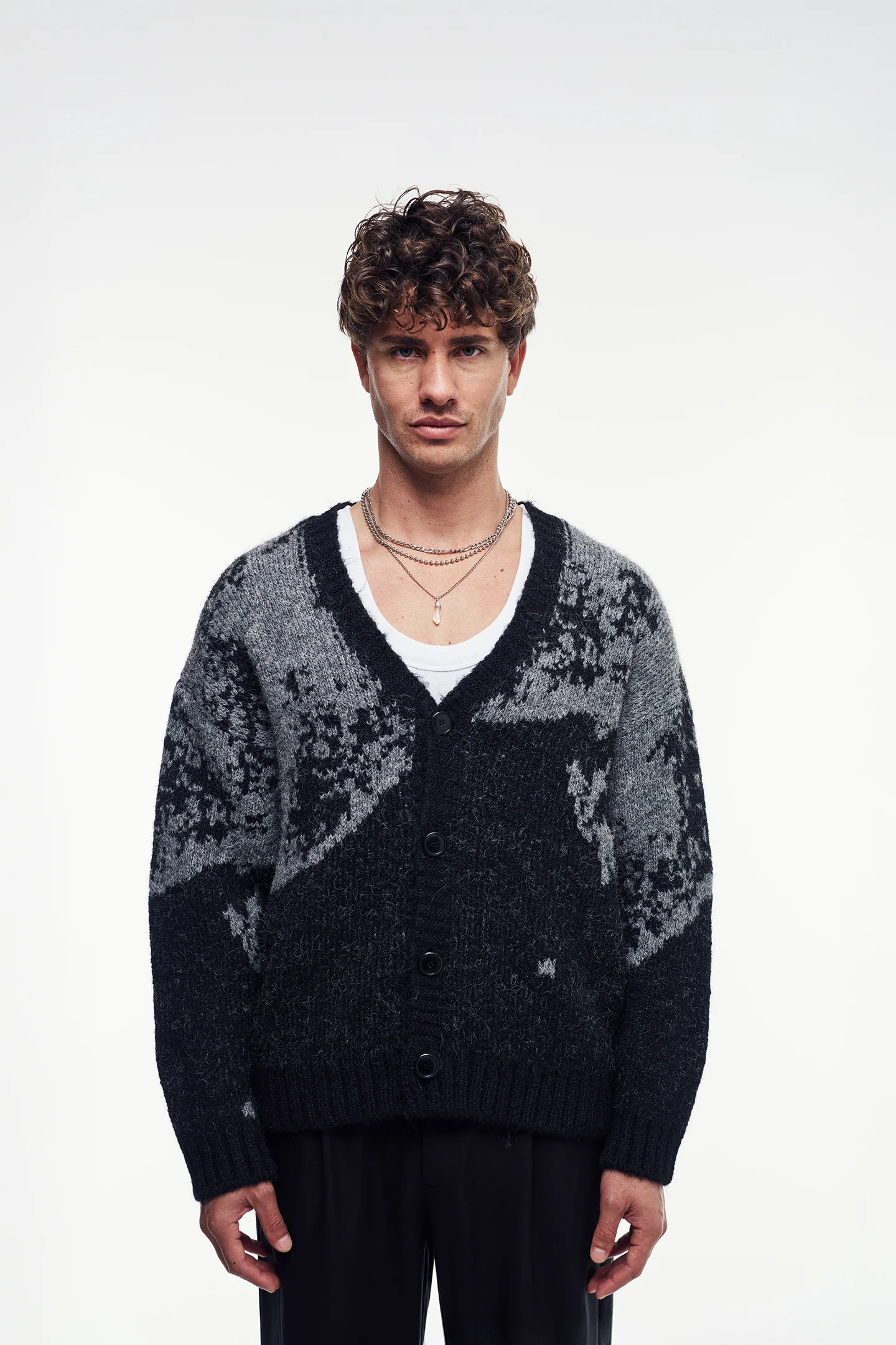 V Yaka Yumuşak Dokulu Oversize Hırka - Görsel 5