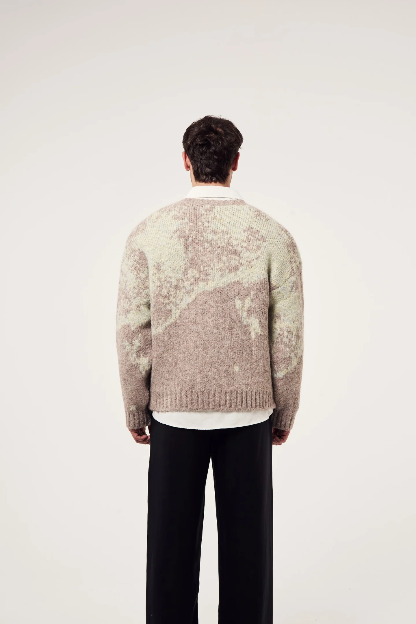 V Yaka Yumuşak Dokulu Oversize Hırka - Görsel 12